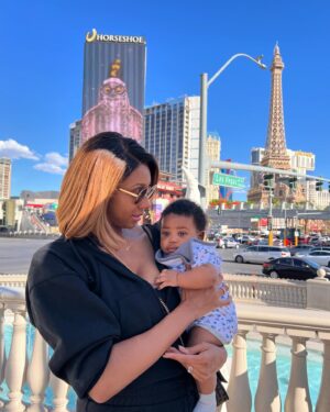 Maria Taylor Instagram - Vegas Baby 🖤