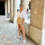 Mariam Hernández Instagram - En la inauguración del @atlantidamallorcafilmfest con @audispain 💥 Look fantasía de mi querida @mardy_nogales @pedrodelhierro_official