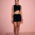 Mariam Hernández Instagram - Anoche @yslbeauty organizó un fiestón en Madrid y allí estuvimos entre vinos y bailes 💥💥 Gracias @noeminohales & @yslbeauty 💫 Y a mi querida @mardy_nogales que me acompaña siempre;)) Lookazo de @oficial_pero , joyas @dimeqmquieres , mocasines @geox y bolso @elisabettafranchi @dypcomunicacion @davidxdyp Què bien lo hacéis siempre amigos!! #yslbeauty #makeuplook