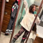 Mariam Hernández Instagram - Siempre sois el mejor plan @baqueira_beret 🤍❄️