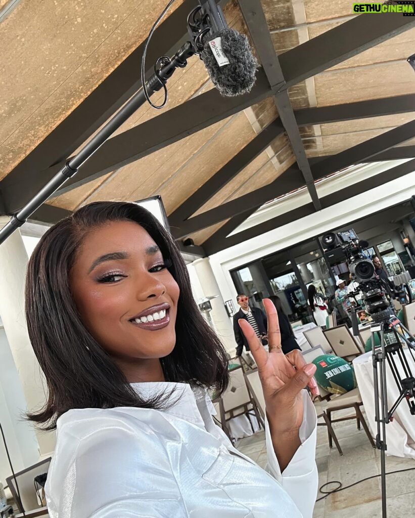 Mariama Diallo Instagram - Office for the day @naacpimageawards 🎙️ So honored to be hosting at the @naacp Gold tournament this morning. Swipe to see a few highlights from the event ! More to come. Thank you so muc @naacp & @wellsfargo for having me host. Full outfit from @styledbylanimal x @lanimalco 🤍 (cuz I know yall will ask lol )