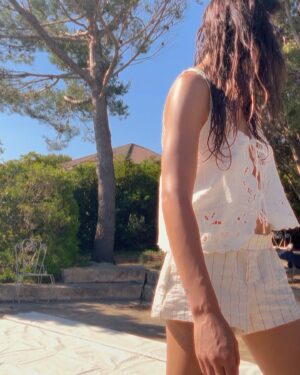 Mariana Oushiro Instagram - Casa de Mallorca 🌞🇪🇸
June / summer 2024 
June 6th- so it begins the paintings