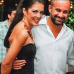 Mariana Gross Instagram - A maturidade tem vantagens. Traz com ela, sentimentos bem resolvidos. Quando digo: “Eu te amo”, é porque amo mesmo. Com o tempo, não desperdiçamos mais as palavras. E elas ganham, finalmente, a força que verdadeiramente têm. (Para meu marido, em nossos 9 anos de casados). ❤️ #MarieGui #09/11/13