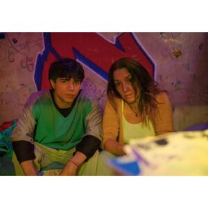 Mariana Loyola Instagram - Fui muy feliz interpretando a Ana en #BabyBandito 💥 junto a un elenco y un equipo increíbles.
Aquí hay muchísimo trabajo colectivo.

Gracias a su apoyo somos N⁰2 a nivel mundial en habla hispana! 

En medio de la tragedia por los incendios, esto es una pequeña alegría.

Cuéntenme qué les ha parecido.

@fabula_prod
@netflixchile @netflixlat @netflix