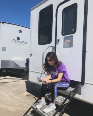 Marianna Burelli Instagram - Life 🎙️🪃🛼🛝🪁 
Under the sun 🌞