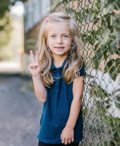 Marie-Mai Instagram - Mon beau 💎 a 6 ans aujourd’hui. Quel honneur de traverser la vie à ses côtés. Dans ses yeux, je vois l’univers au grand complet. Bonne fête ma grande fille! 💗