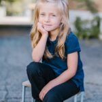 Marie-Mai Instagram - Mon beau 💎 a 6 ans aujourd’hui. Quel honneur de traverser la vie à ses côtés. Dans ses yeux, je vois l’univers au grand complet. Bonne fête ma grande fille! 💗