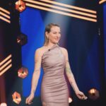 Marie-Mai Instagram - Que j’aime ce show… Mais maudit que c’est stressant!😂 Croyez moi, vous ne voulez pas manquer le gala de ce soir!!! @noovo.ca @bigbrothercelebrites