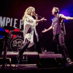 Marie-Mai Instagram - Hier au Centre Bell avec @simpleplan Que de souvenirs! 11 ans déjà depuis Jet Lag. Même si le temps avance, quand on se retrouve sur scène, rien a changé. Leur gentillesse, leur talent et leur générosité m’épatent toujours autant. Bravo pour le show hallucinant! 📸 @skylerbarberio