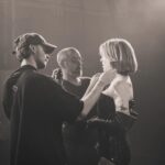 Marie-Mai Instagram - C’est ce soir que se termine la 4e saison EXPLOSIVE de @bigbrothercelebrites. Je me trouve si chanceuse d’animer cette émission-là. Je travaille avec une équipe de production extraordinaire et dévouée. Vous ne pouvez même pas imaginer à quel point ils se donnent corps et âme pour vous offrir le meilleur divertissement possible. Un gros MERCI et BRAVO à tous les joueurs de cette année. Ce show-là existe grace à vous. Ça prend du guts en maudit pour vivre dans une maison où l’on pousse vos limites constamment. Vous avez été exceptionnels et vous suivre au quotidien me manquera beaucoup! Merci également au public pour votre fidélité! Vous savoir en si grand nombre nous motive à nous surpasser à chaque semaine! On se dit à l’an prochain???💥 @noovo.ca @bigbrothercelebrites @groupeentourage