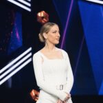 Marie-Mai Instagram - Gros dimanche pour @bigbrothercelebrites encore une fois! C’est soirée de duel pour deux évincés. Qui gagnera la contre-attaque et réintègrera la maison??? 18:30 @noovo.ca