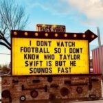Marie Osmond Instagram - Happy #superbowl weekend!! 😂🏈 Who are you rooting for??