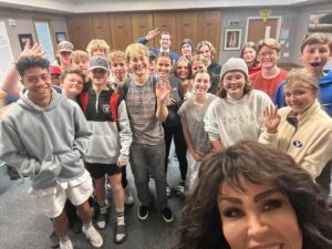 Marie Osmond Instagram - One of my favorite things to do when up in Salt Lake is to visit my son Matthew’s seminary classes!!🥰 I love being able to watch him teach these young people and hearing their amazing testimonies of Jesus Christ!💕🤍 Make sure you check out all five photos from his classes. They’re all such amazing kids!!!!