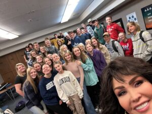 Marie Osmond Instagram - One of my favorite things to do when up in Salt Lake is to visit my son Matthew’s seminary classes!!🥰 I love being able to watch him teach these young people and hearing their amazing testimonies of Jesus Christ!💕🤍 Make sure you check out all five photos from his classes. They’re all such amazing kids!!!!