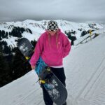 Marije Zuurveld Instagram - Kan Mama Lauda NIET MEER HOREN maar weet wel: de après ski is beter voor mij dan die berg af (mijn board en ik hebben het 15 minuten heeeeel leuk gehad maar hier scheiden toch echt onze wegen 💔😂) Thankyou @newyorkpizza_nl voor een fantastisch weekend 💚