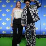 Marije Zuurveld Instagram - Kleine behind the scenes van gisteravond 🦚 Dankjewel Zapp Awards team 🩷