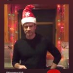 Marika Domińczyk Instagram – Merry Christmas 🎄. Here it is …again. It’s my fave ♥️ @scottkfoley Wishing you all a stress free normal-ish #holiday it’s been  a weird  time and i hope you all are all right ♥️🎄💯 #love #light #merrychristmas