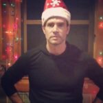 Marika Domińczyk Instagram – Here we go! 🎄🎁♥️ It Wouldn’t feel like #christmas if i didn’t post this (again! 🤣). Wishing you a very #merry #chirstmaseve. 
@scottkfoley #joy #peace #love
#wesołychświąt