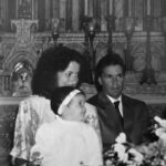 Marilou Instagram - Bonne fête mon papa. Le plus dévoué. Je t’aime tant. (la seule chose que je ne te pardonnerai jamais c’est d’avoir laissé maman me coiffer comme sur la dernière image!!) @johnnybizbiz @lisedupuis