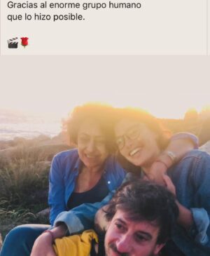 Marina Glezer Instagram - Es la primera, es la verdadera, nena 
No lo puedo creer, realmente. Hoy se proyecta La Ruptura en el festival de la Cinemateca en Uruguay. 
Gracias gente hermosa de Argentina y Uruguay 🙏🏻 🛳️
@laruptura_unapelicula 
@nadadorcine 
@habitacion_1520_producciones
La primera vez! 
La ópera prima.