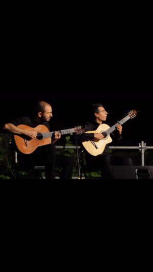 Marina Heredia Instagram - Porque nunca hay que olvidarse de los que estuvieron antes creando la música de la que disfrutamos hoy. #jeroschichos #chichos #marinaheredia #flamencomusic #casadelamoneda #segovia #segoviaspain #cajonflamenco #guitarraflamenca