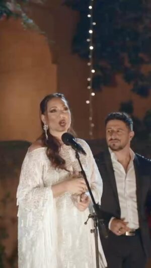 Marina Heredia Instagram - La noche buena en @canalsurtv con @marina_heredia_oficial y @david.palomar 

Vídeo completo en el enlace
https://youtu.be/TSM7DBroSbs