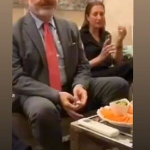 Marina Heredia Instagram - Esto deberíamos de memorizarlo por que vivimos en el sitio del mundo…. Disfruten, conozcan y presuman de nuestro pais. España.