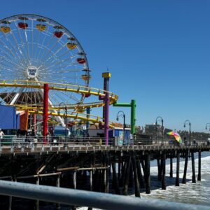 Marina Rodriguez Instagram - Santa Monica CA! 🏖️😎

Sempre conectada com a internet da @simpremiumbr pelo mundo! 🤩📱