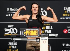 Marina Rodriguez Instagram - #UFC30 On weight! 🙌🏻

Reidratando já e me sentindo muito bem!! Obrigada ao meu time @malkomarcio @igorsoaresmma @nicaliari @thaibrasilfloripa ! 🙏🏻

Nutricionista @fernando_moreira_nutri como sempre, um excelente trabalho! 👊🏻

Mais tarde tem a encarada oficial ao vivo no @ufcfightpassbr ! 🤩🤩