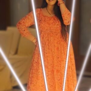 Marina Abraham Instagram - love yourself first and everything else falls into line 💫

#reelsinstagram #selfobsessed❤ #newreels #reeloftheday #trendingsongs #trendjngreels