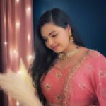 Marina Abraham Instagram - 💝✨️ #festivallook #newpost #newpost #designeroutfit #pink