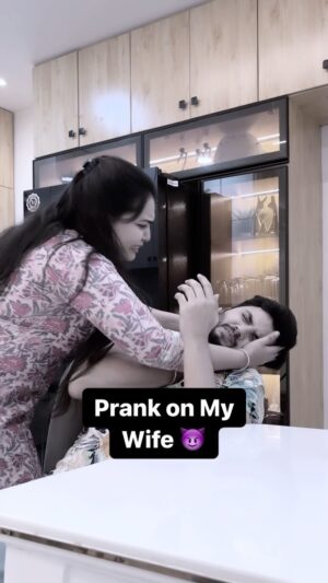 Marina Abraham Instagram - Don’t Ask me What happened Later 🥊🤒
#moyemoye 

#prank #husbandandwife #trending #reeltrending #reelsinstagram #marinarohith #trend #prankonwife #reeloftheday