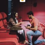 Marina Abraham Instagram - How can I expect this from @rohitsahniofficial 🤨 #couplegoals #trendingnow #husbandandwife #couplereels #funny #proposal #comedy #trend #explorepage✨ #reelitfeelit #expectations (Couple reel, husband, wife, funny reel, Expectations, viral reel, funny Couple, Trending, Comedy)