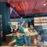Marina Aleksandrova Instagram – Детям мороженое, его бабе цветы… нет танцы… Смотри не перепутай!  #фотоальбомдлявнуков #singapore