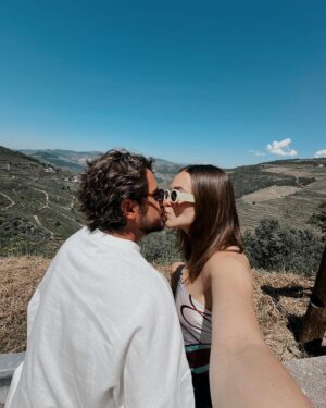 Marina Bastarache Instagram - Amour au Portugal ❤️