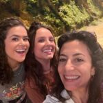 Marina Person Instagram – Quem diria que um dia eu ia trabalhar com aquela menina que tanto me fazia rir com sua espontaneidade. É uma alegria filmar com vc , porque a gente sabe que, mesmo quando o dia não tá assim tão favorável, a gente encontra uma Maisa sorrindo e pronta pro que der e vier.
Que vc continue sempre assim, iluminando tudo à sua volta, espalhando alegria e conectando o melhor de todo mundo por onde passa❣️
É uma alegria ter vc perto na vida, @maisa 
Viva você!!🎉🎉🎉🎉