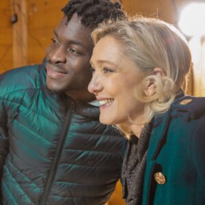 Marine Le Pen Instagram - Une pensée pour nos compatriotes d’Outre-mer !