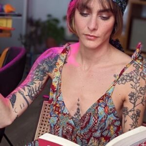 Marion Séclin Instagram - Moi ? Sexiste ? Bon, j’avoue… mais tu ne le dis à personne hein ? 🙄

#Piquantes, tous les vendredis à 23:00