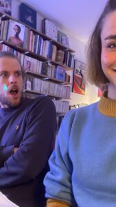 Marion Séclin Instagram - 💥Désolée pour le choc… Feat. @androbbx 🌾 Son de ❤️ par @camionbipbip.wav
