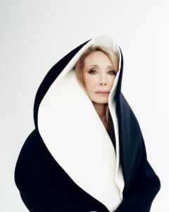 Actress Marisa Berenson HD Instagram Photos and Wallpapers June 2024