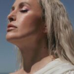 Marisa Cruz Instagram - “aprendi a importância de cuidar da minha saúde e a desfrutar dos momentos de tranquilidade e serenidade” 🐚✨ como foi o caso desta produção, certo Marisa? Veja o resultado nas páginas da nossa revista! @marisacruz para @revistacristina Texto @margarida.menino Realização @bycarolinafreitas Fotografia @mafaldaboavida Maquilhagem @lucianofialho.makeup Cabelos @erikiric Produção @oliviarugani Vídeo making of @ines.neves Agradecimento @bafureiraclub e @manjericalisboa #revistacristina #maio #entrevista #moda #tvi #atriz #mulher