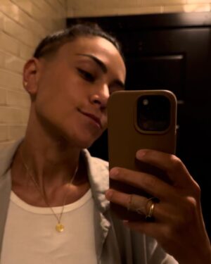 Marissa Gialousis Instagram - back to the regularly scheduled programming

•
•
•
•
#tomboyfashion #tomboy #tomboystyle #tomboylook #androgyny #tomboymodel #lesbiansofig #lesbian #lesbiansofinstagram