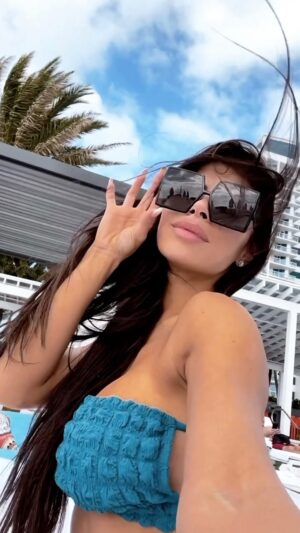 Marissa Jade Instagram - Take My Breath Away ❤️‍🔥
