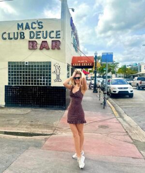 Maritza Veer Instagram - Quick little escape from the cold ☀️ 
.
.
.
#girlsjustwannahavesun #sun #funinthesun #Miami #winterescape #beach
