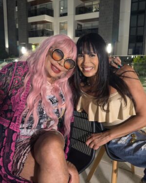 Marixa Balli Instagram - Bety siempre es hermoso verte y compartir charlas ,tengo los mejores recuerdos juntas … hermosa nota de #lam 
Te quiero 💕😘❤️