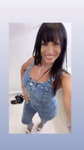 Marixa Balli Instagram - Look muy @denim_west Peinado Claudio Tuñez Estilismo @marianasolcatalanost