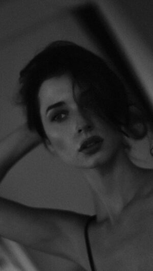 Mariya Akhmetzyanova Instagram - Маня   Маня = 🖤🎬