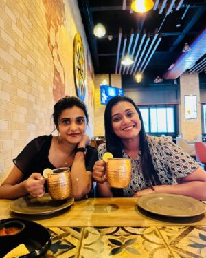 Mariya Prince Instagram - Good times and crazy friends make the best memories!! ❤️
Swipe left 👈🏻
#varada #mariyaprince #greeshma #movietime #food #foodlover #foodporn #friends #happiness #love #sister #friendslikefamily #life #outing #selflove