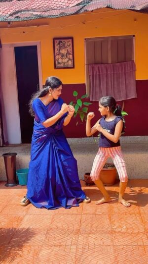 Mariya Prince Instagram - 😎😎
.
.
.
.
.
.
.

#mangalyam #zeekeralam #archana #avani #archanavani #comedy