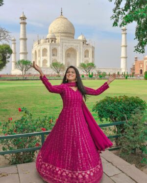 Mariya Prince Instagram - Tajmahal 🕌 

Wearing @thanuzbridalboutique 💖
.
.
.
.
.
.
.
.
.

#tajmahal #india #agra #travel #incredibleindia #photography #love #tajmahalindia #taj #instagram #delhi #tajmahalpalace #travelphotography #mumbai #tajmahalagra #jaipur #uttarpradesh #photooftheday #instagood #agrafort #rajasthan #travelgram #architecture #wondersoftheworld #travelblogger #bhfyp #indian #tajmahalpictures #ig #travelindia